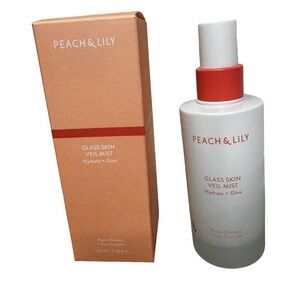 Peach and Lily Glass Skin Veil Mist 3.38 oz Full Size Hydrates Refreshes NWT